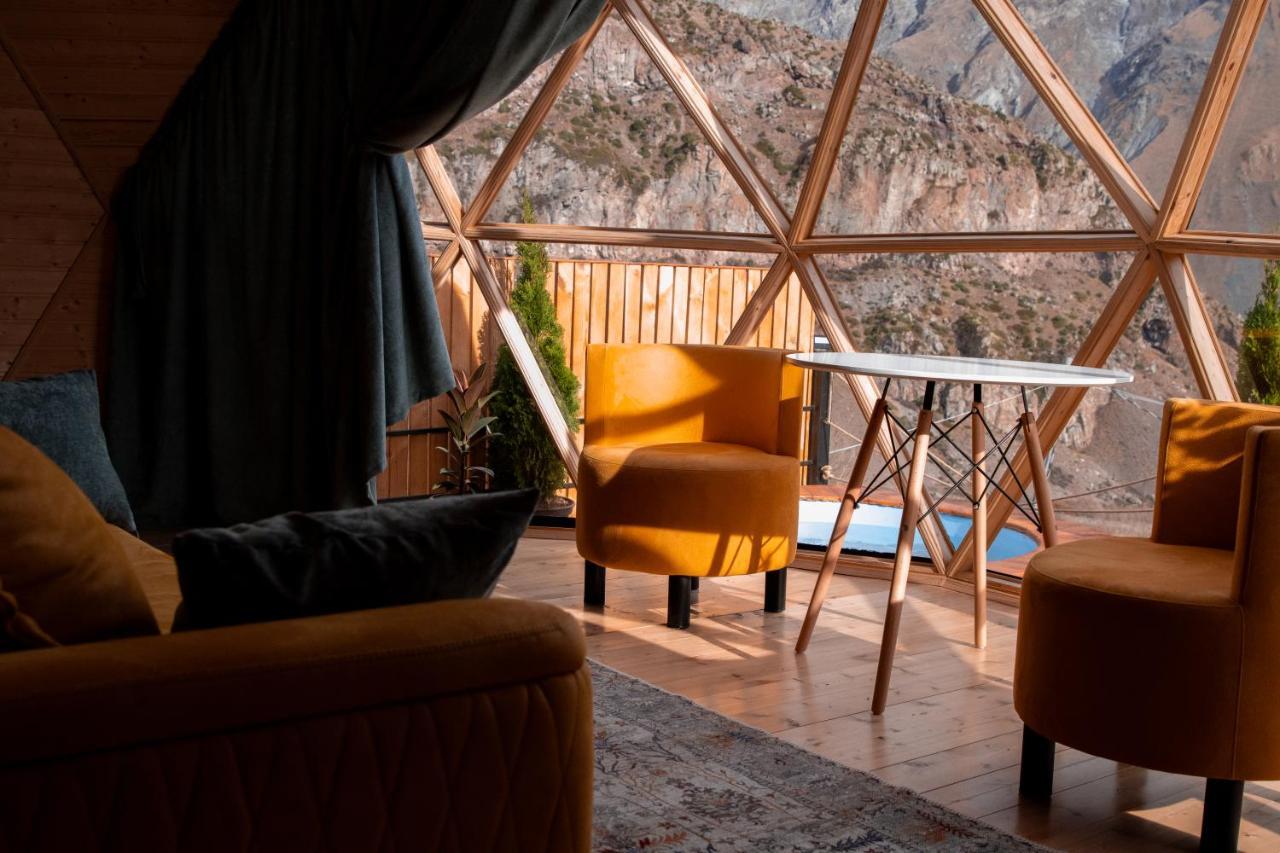 Gabua Glamping Villa Kazbegi Eksteriør billede