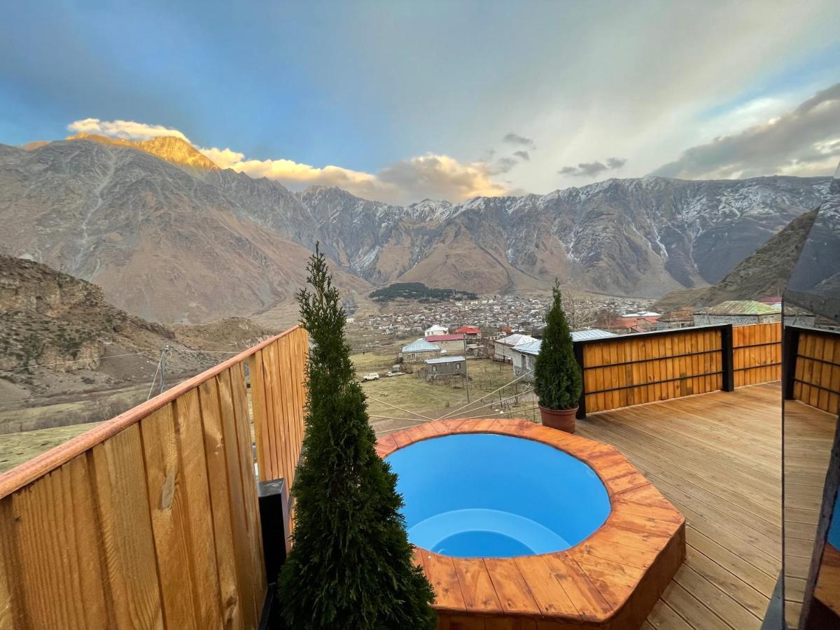 Gabua Glamping Villa Kazbegi Eksteriør billede