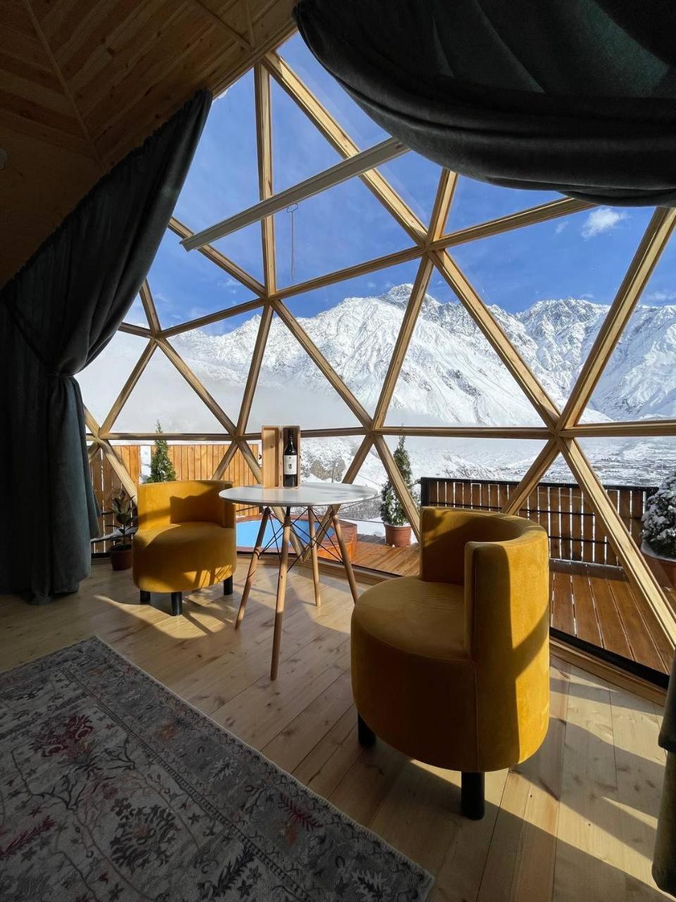 Gabua Glamping Villa Kazbegi Eksteriør billede