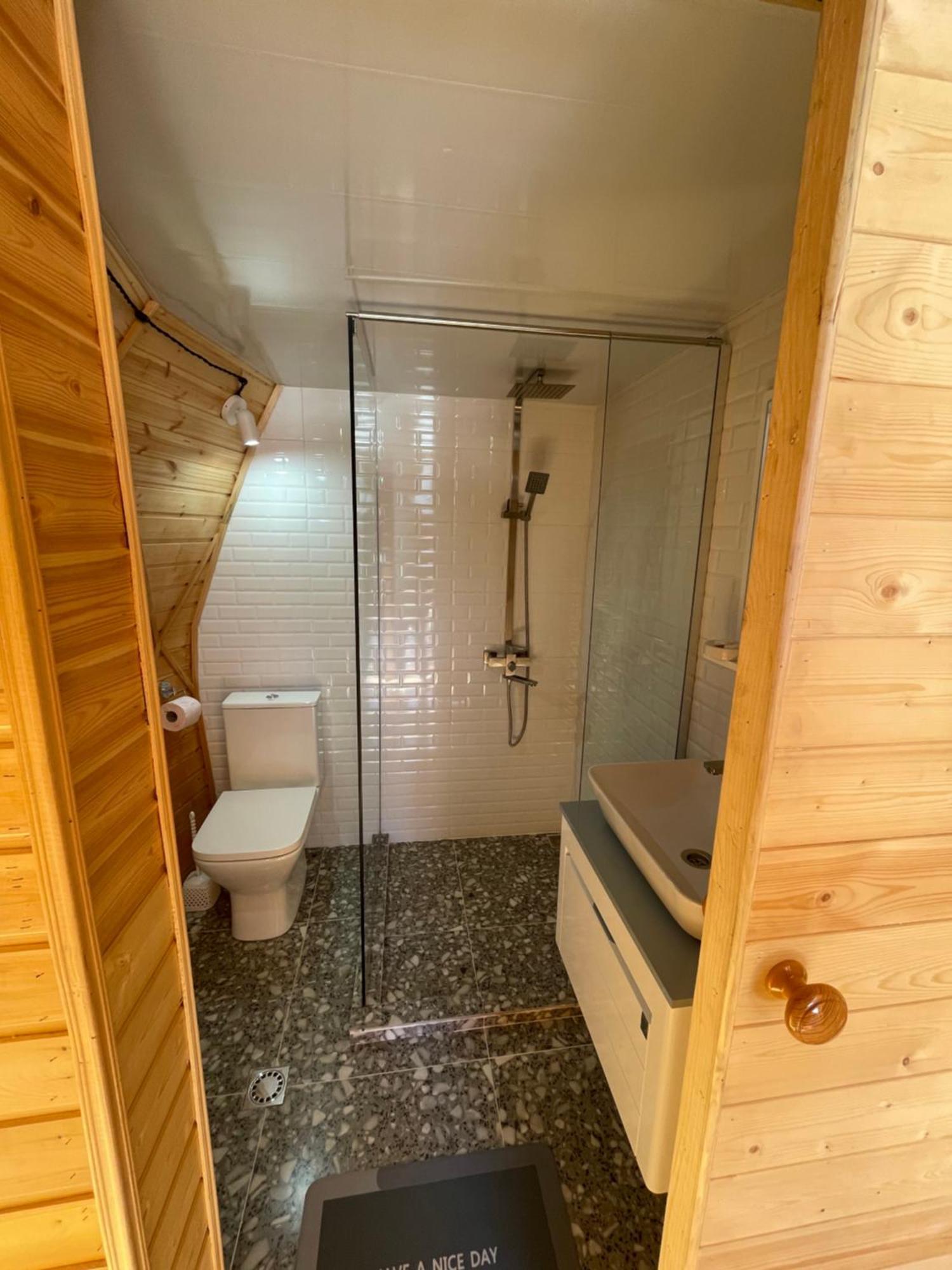 Gabua Glamping Villa Kazbegi Eksteriør billede
