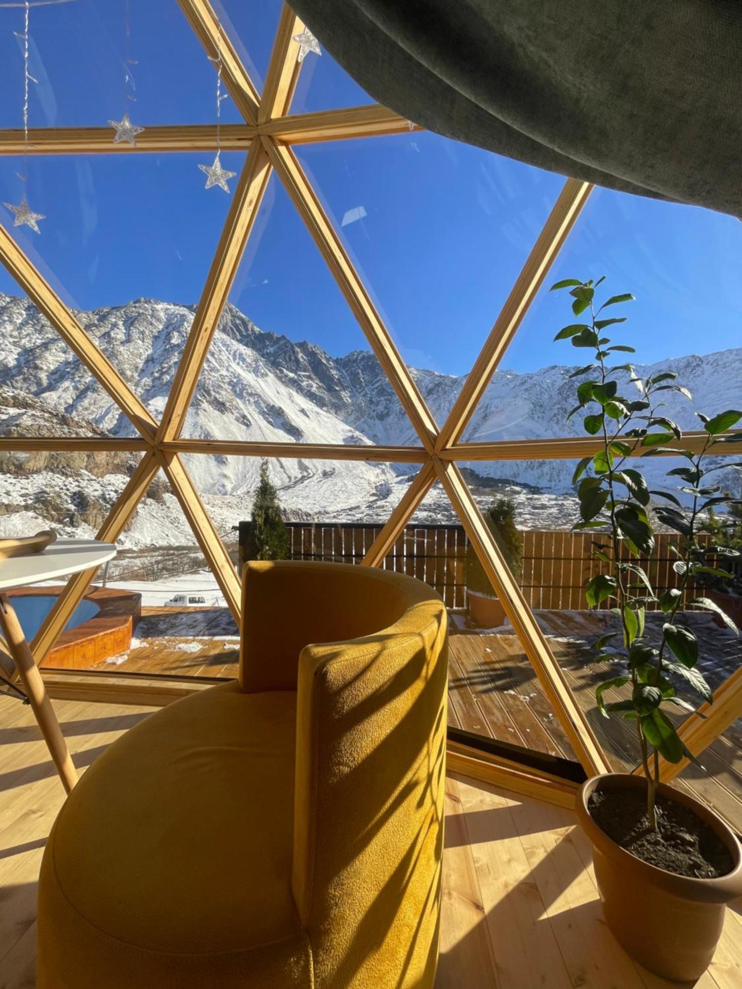 Gabua Glamping Villa Kazbegi Eksteriør billede