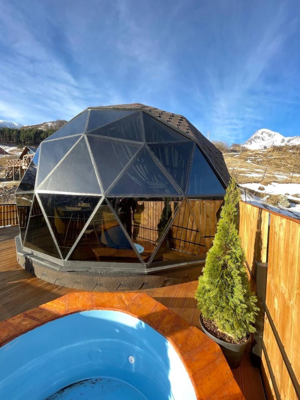 Gabua Glamping Villa Kazbegi Eksteriør billede